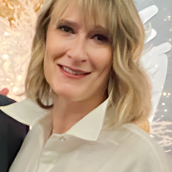 Your Closet Curator - Picture 10 of 13